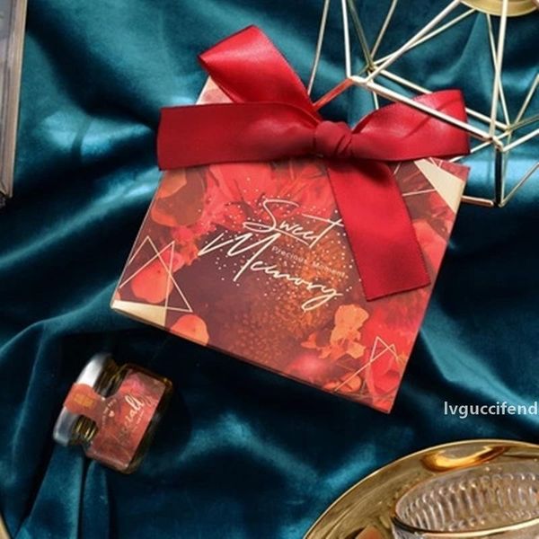 

20/30/50 pcs new creative handbag candy box favor bag for party table decoration event party supplies wedding favours gift boxe