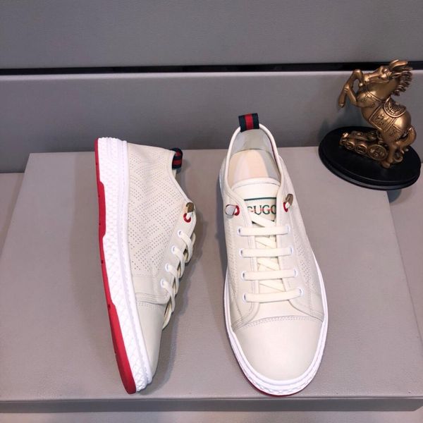 

2019d new fashion sports shoes trend wild white shoes men's casual shoes original box hair package: 38-44, Black