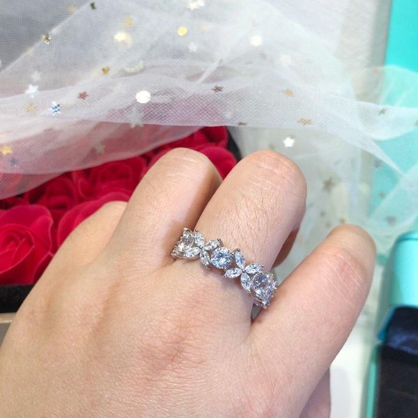 

2020 fashion ladies ring party gift ring glamour jewelry gorgeous elegant simple style 7si3, Golden;silver