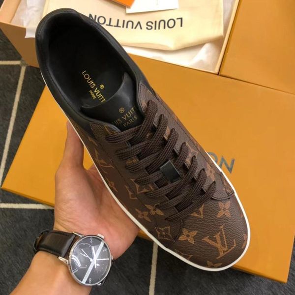 

17 men's designer casual sports shoes, fashion brand outdoor casual shoes, trainers. fast delivery in original box packaging, Black