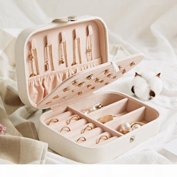 

s korean style fresh and simple girl earrings plate jewelry box protable leather earrings ring multi -function jewelry storage box, Black;white