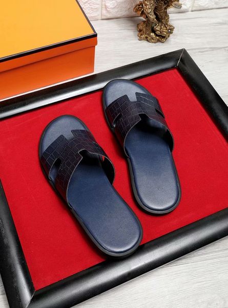 

2020 fashion trend pharaoh sandals famous brand shoes slippers fashion wild casual leather material breathable