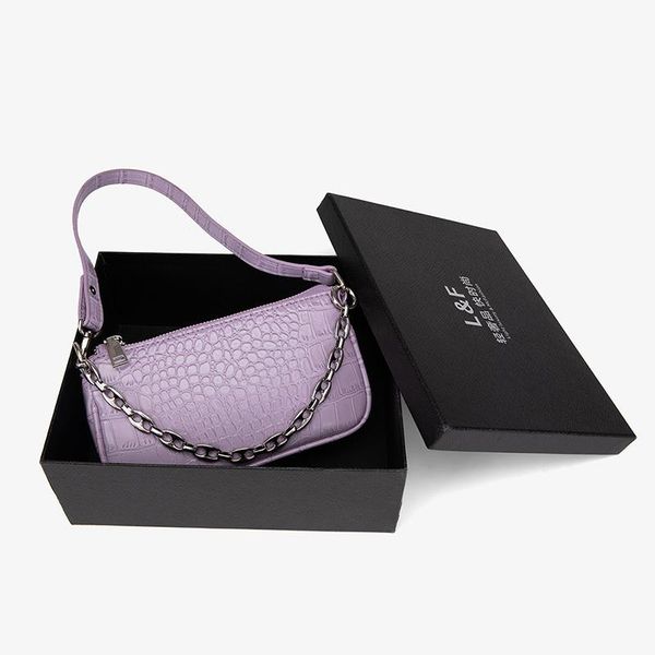 

spring and summer new fashion crossbody handbag wild crocodile pattern baguette niche retro single shoulder armpit bag 1112