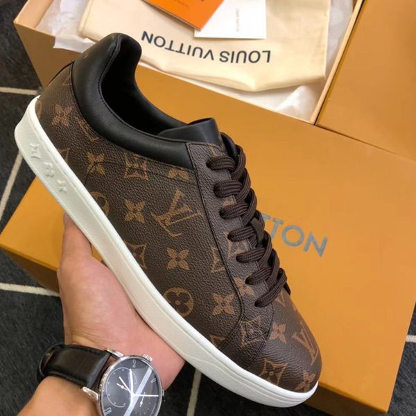 

33 men's designer casual sports shoes, fashion brand outdoor casual shoes, trainers. fast delivery in original box packaging, Black
