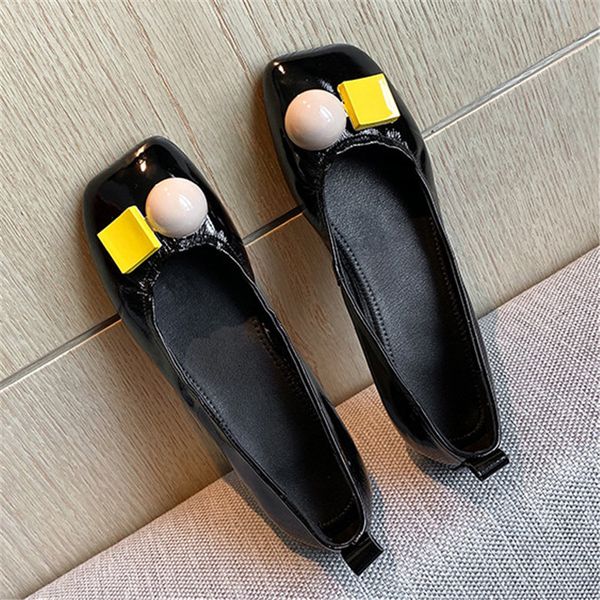 

2020 new autumn women moccasins loafers fashion casual shoes women flats slip on ladies shoes, Black