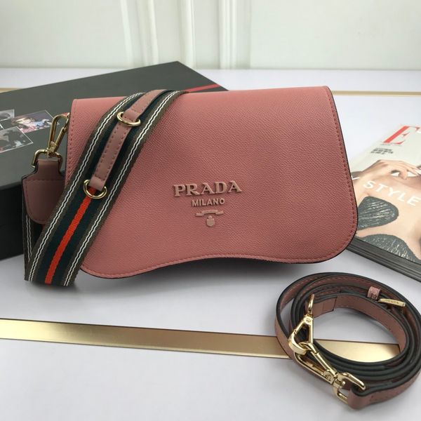 

2020 new female designer handbag slanting messenger shoulder bag chain bagaa