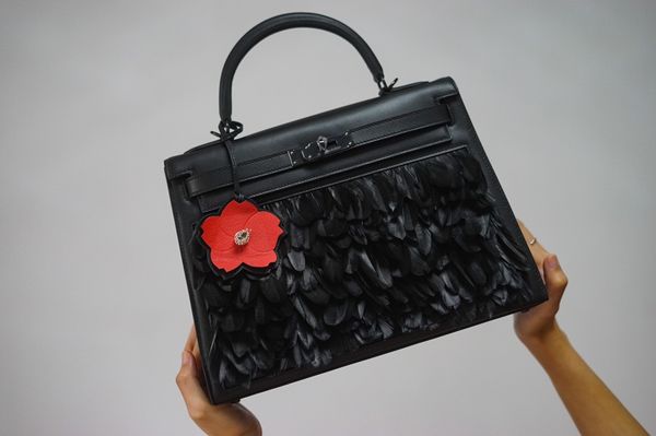 

orginal artical design 32cm box leather handbag,fully handmade,wax thread,many colors with different size for chosen