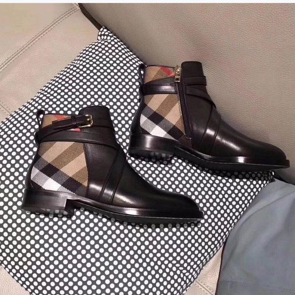 

2020b new official website synchronous release of luxury women's casual fashion boots, outdoor travel casual boots, fast delivery, Black