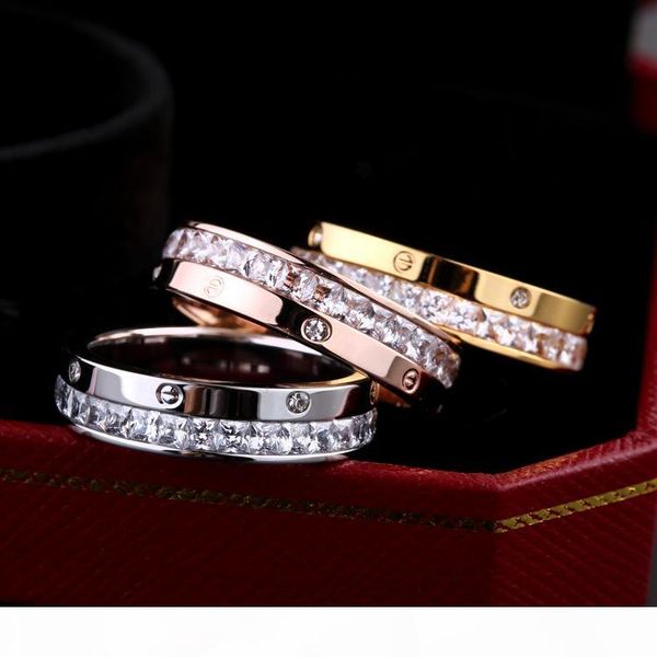 

опова оѬговл велиѬн изделий и бѬиллиановое коло половина полн алмаз, Silver