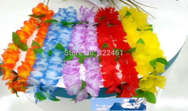 20pcs/lotto Nuovo decorazione per matrimoni Fiori hawaiani ghirlanni Lei con foglia pavimentali da festa per feste di fiori artificiali