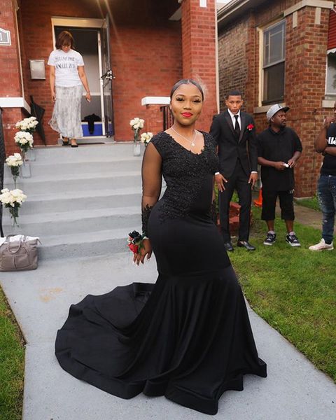 

long elegant prom dresses 2021 sheer long sleeve beaded applique mermaid style african black girls evening gowns, Black;red