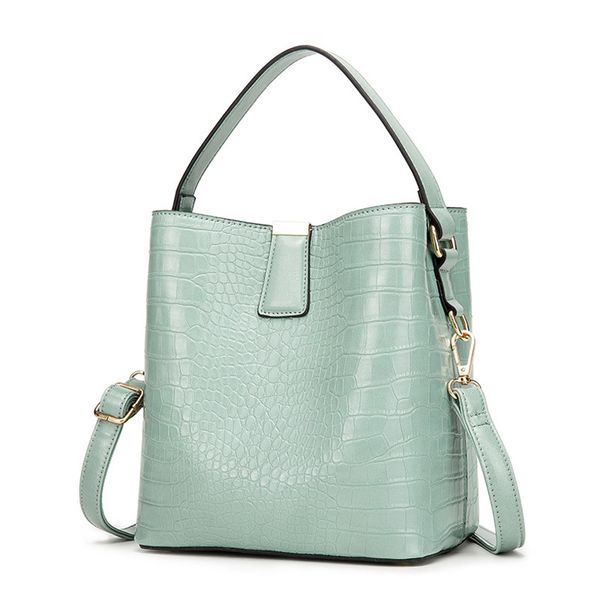

2020 alligator pattern women bucket bags capacity handbag female pu leather retro shoulder messenger bag