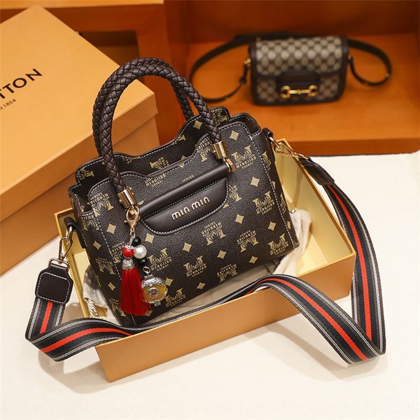 

genuine leather shoulder women's 2020 new fashion all-match cowhide messenger women's elegant hand bag shoulder bag, White