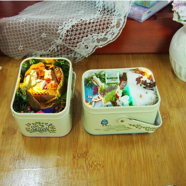 

iron 3d wooden diy handmade theatre dollhouse miniature box cute mini doll house assemble kits gift toys y200414