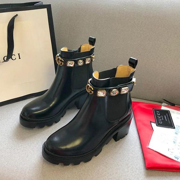 

2020 fashion designer personality womens martin boots,embroidery pattern short boots hook loop womens motorcycle boots size 35-42 00077, Black