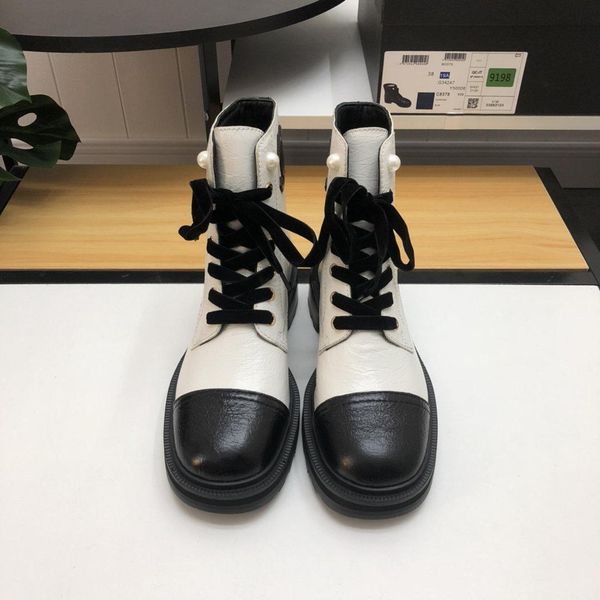 

new9 luxury ladies martin boots fashion leather boots thick bottom outdoor comfortable women's shoes original box fast delivery, Black