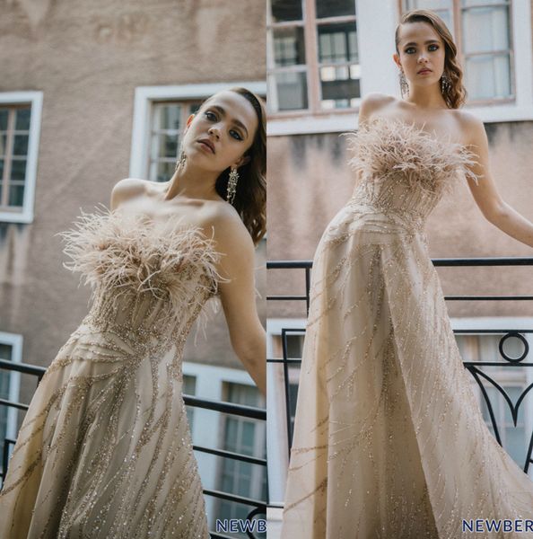 

new designer evening dresses strapless sequins appliqued beaded prom dress with fur custom made floor length party dress, Black;red