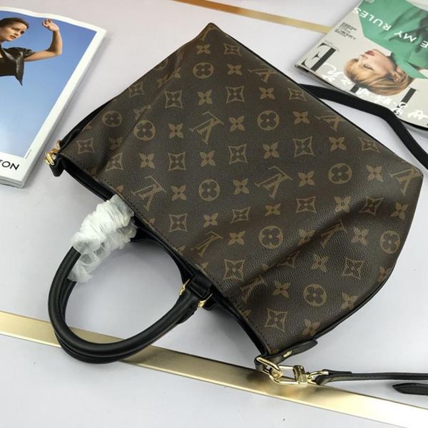 

fast delivery womens shoulder bags leather crossbody bag new arrival totes messenger bags womens handbag sac bandouli ère