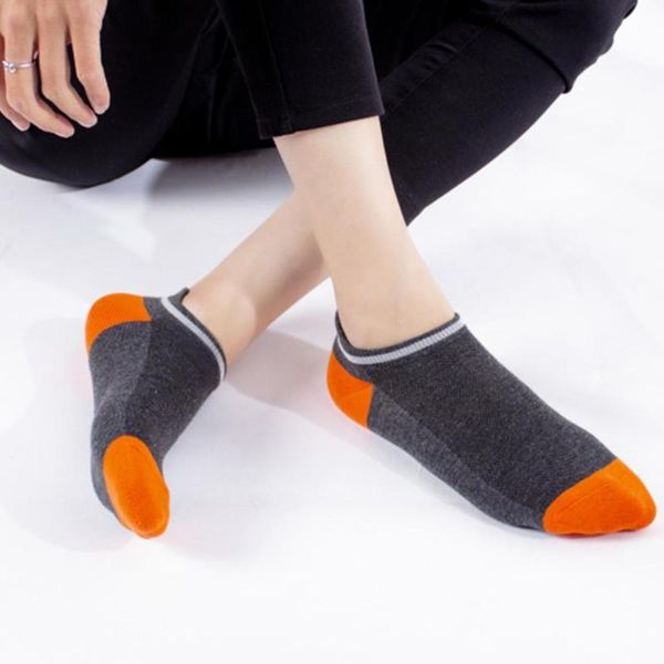 

1 pair spring summer breathable invisible socks men thin deodorant cotton socks non-slip invisible sports boat, Black
