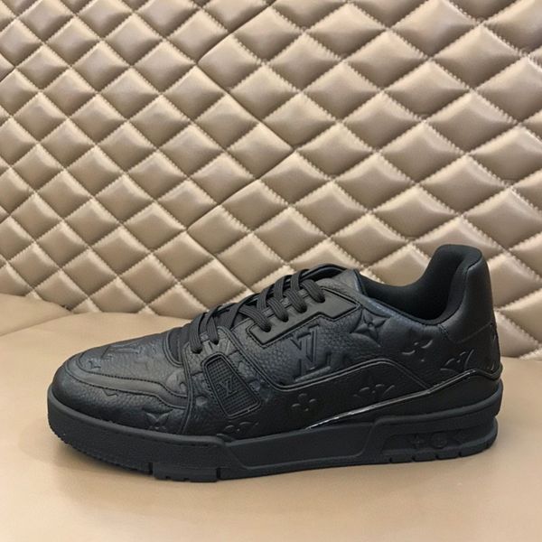 

0124 high-quality men's casual sports shoes and designer luxury outdoor casual shoes, the original box size is 38-45, Black