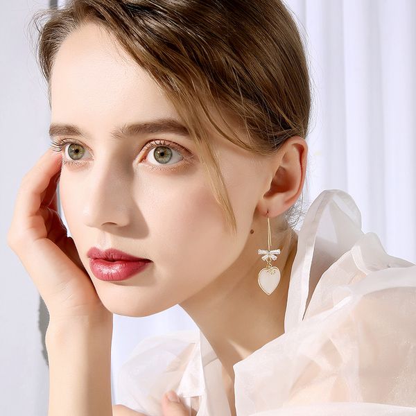 

love long earrings, high-end french ear jewelry, all-match fashionable champagne gold size 5.7cm suitable for social gathering party, Golden;silver