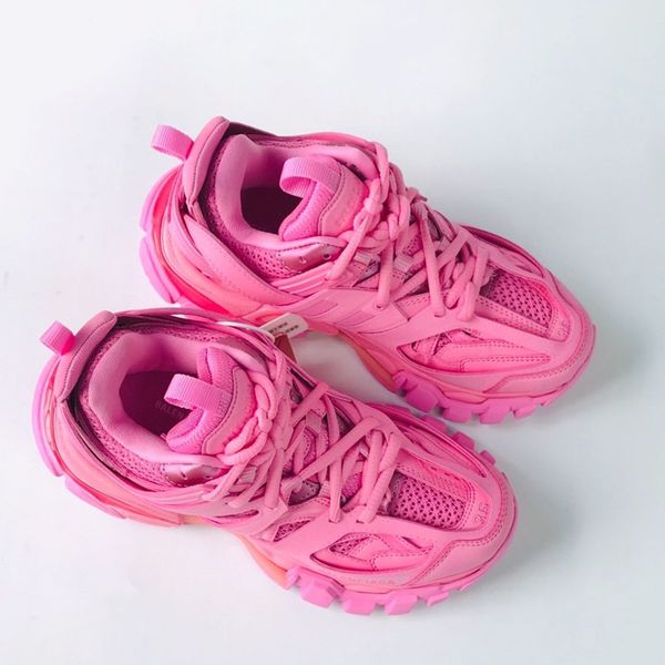 

2020jx designer to create casual and comfortable all-match sports shoes, travel shoes outsole non-slip design with original box delivery, Black