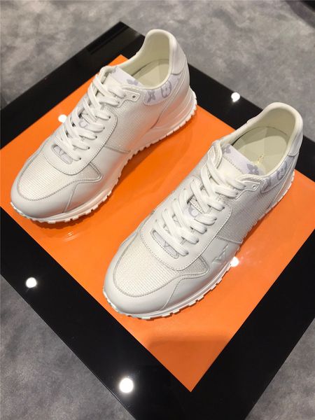 

2020 designers men shoes new lace-up man fashion microfiber leather shoes men casual shoes black white outdoor men's sneakers, Black;red