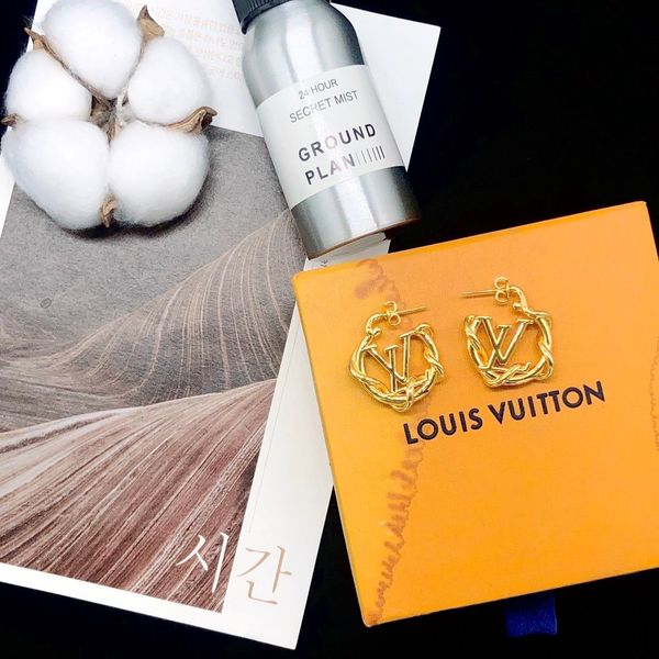 

lou is vui tton designer earrings cc tassel designer earings fashion stud earrings pearl designer hoop earrings gold acrylic b2, Golden;silver