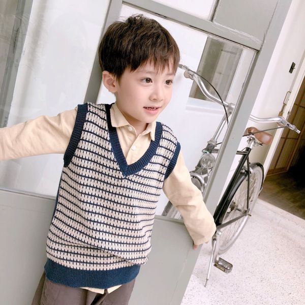 

20 new children's simple all-match plaid cotton knitted 20 new children's simple all-match plaid vest cotton knitted vest, Blue