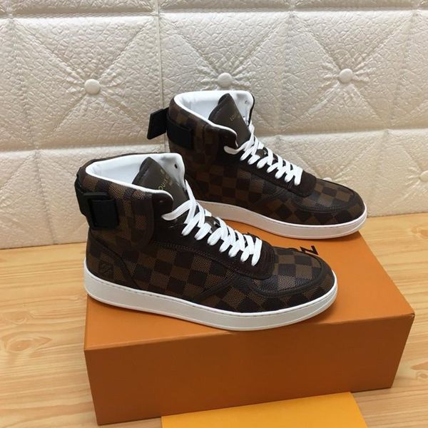 

114 high-quality men's designer casual sports shoes trendy brand outdoor casual shoes, fast delivery in the original box, Black