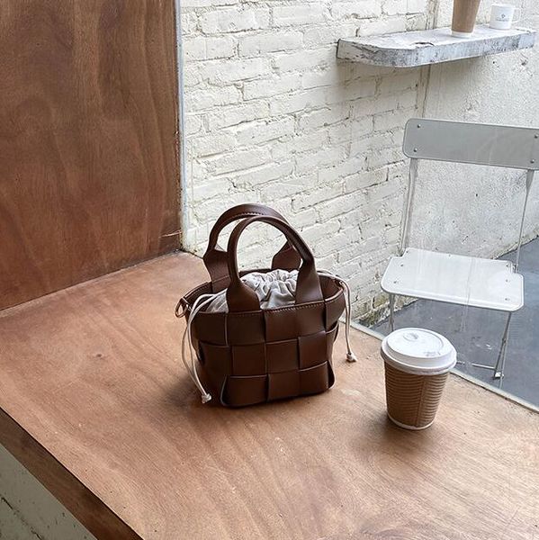 

women mini bucket bag fashion crossbody handbag pu woven bag small beach bag