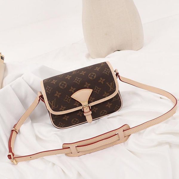 

womens bag sac d 'Ã©paule trend leather shoulder small flap messenger bags designer luxury classic crossbody bags fast del