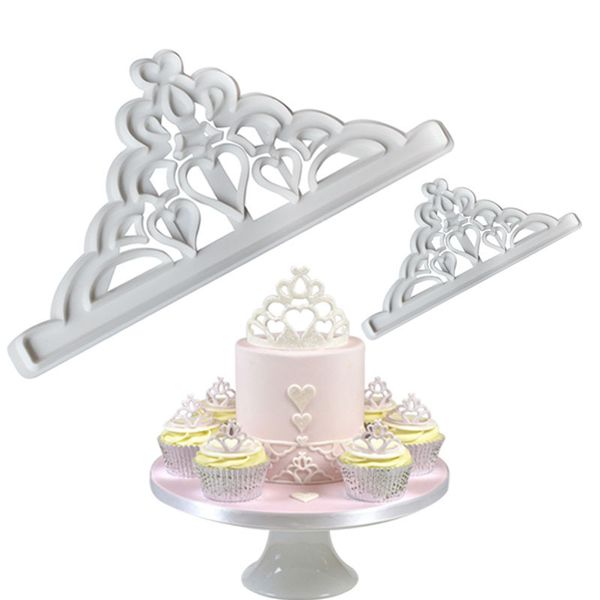 

2ps durable food grade baking molds imperial crown cutting die making cream cake biscuit mould bakeware sale 1 4hr d2