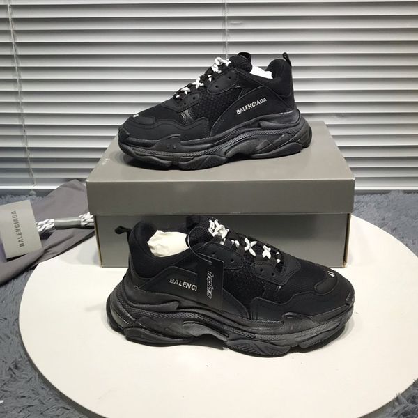 

2020sa designer designs new leisure and entertainment hiking shoes, outdoor jungle adventure shoes, original packaging and box delivery, Black