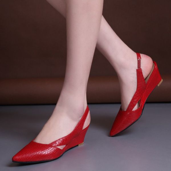 

новые сладкая повседневный клин сандалии женские летние solid snake вырезы дамы моды обувь женщина остроконечные toe красный белый сандал да, Black