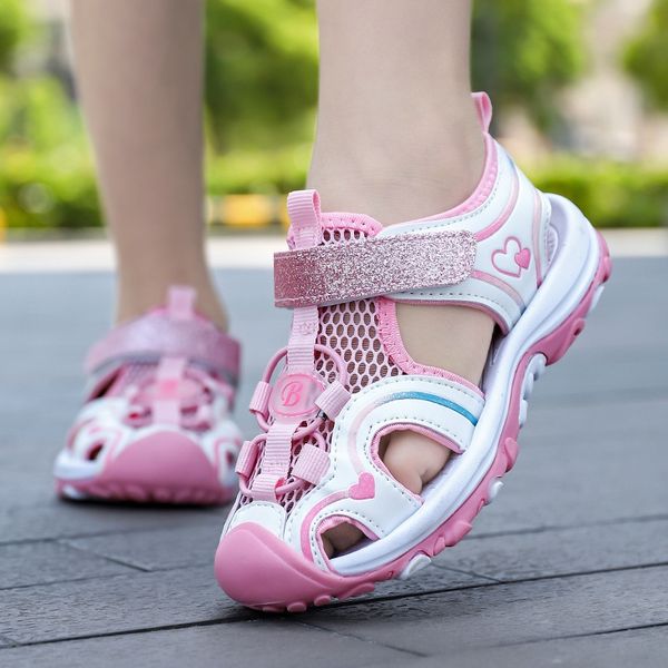 

girls' baotou s and shoes 2020 new medium and large children's soft bottom sports sandals pupil sandals fashionable children, Black;red