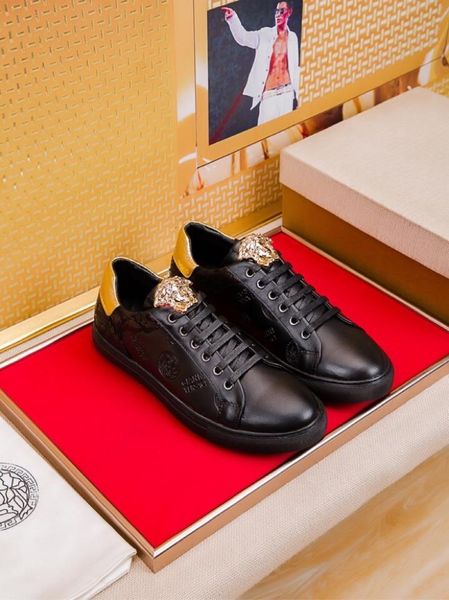 

2020h limited edition medusa printed low-lace-up casual sneakers, high-end fashionable wild personality men's shoes, size: 38-451, Black