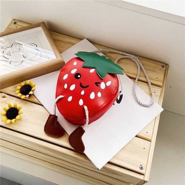 

fashion women's 2020 new mobile messenger strawberry shoulder bag small strawberry children's backpack shoulder bag, White