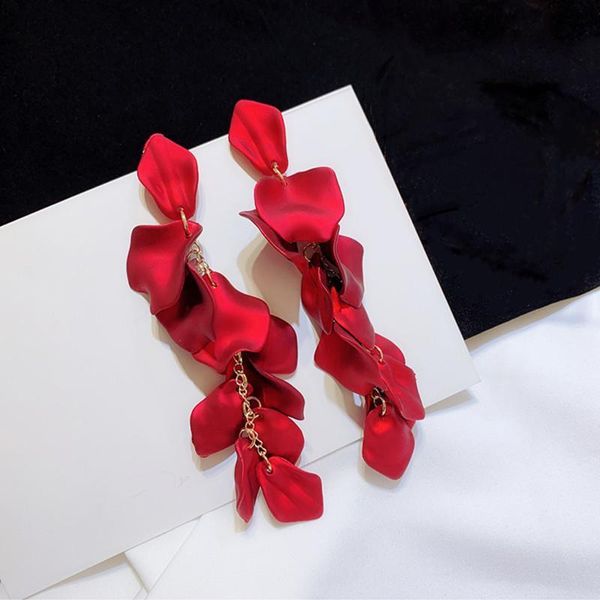 

dominated 2019 new creative metal petals exaggerated temperament long women drop earrings jewelry fashion personality, Silver