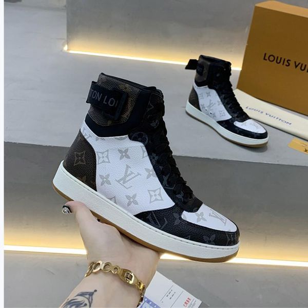 

0243 high-quality men's casual sports shoes and designer luxury outdoor casual shoes, the original box size is 38-45, Black