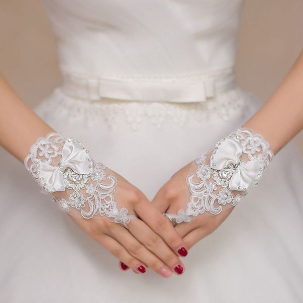 Guanti corti da ricamo vintage in pizzo satinato rowknot strass in perline per sospetto di guado per nubi da sposa a nastro da sposa