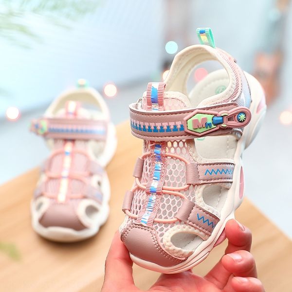 

several-meter bear kids' 2020 new leak-net breathable kids' baotou er tong bao children's shoes sandals children's shoes, Black;red