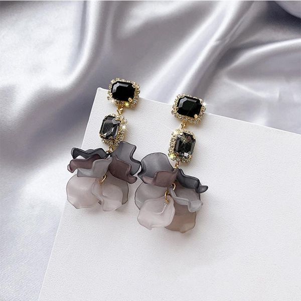 

dominated 2019 personality fashion korean fine crystal shiny drop earrings women long acrylic petals joker earrings jewelry new, Silver