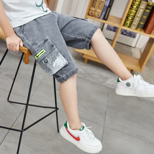 

boys' denim shorts and shorts 2020 new medium and large children korean casual sports children's five-point pants, Blue
