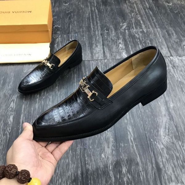 

new designers bottoms men flat wedding party dress shoes loafers with spikes metal black oxfords leather shoes, Black;red