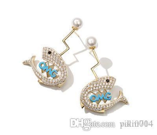 

sea creative and funny pearl shark earrings, Golden;silver