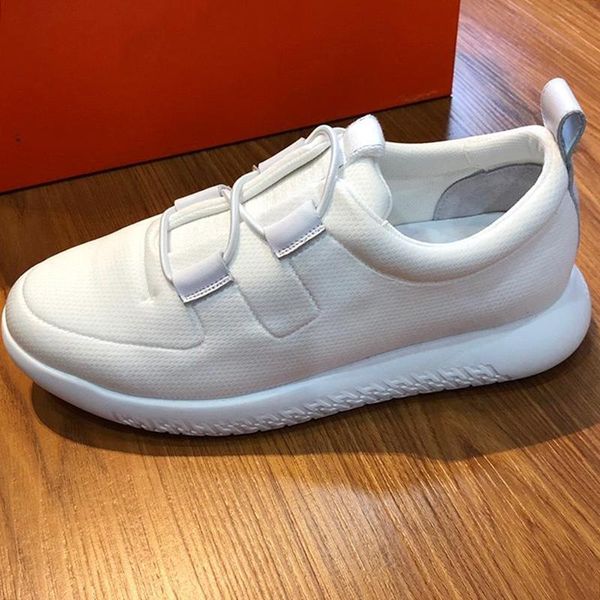 

new arrival team sneaker men 's shoes breathable fashion classic autumn and winter plus size sports lace -up men shoes chaussures pour, Black