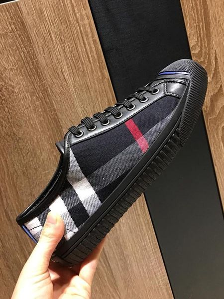 

2019 new limited edition custom black canvas shoes, fashion fashion, high and low shoes, with original packaging shoe box delivery code: 38