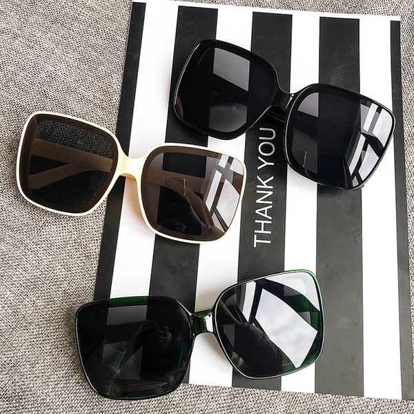 

2020 new brand sunglasses women luxury designer fashion green square eye oversized sunglasses female gradient sun glasses oculo, White;black