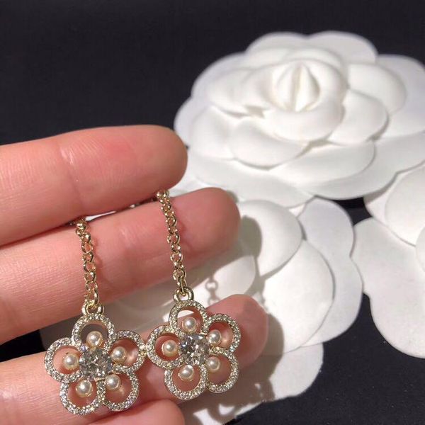 

fashion brand flower designer earrings for lady design women party wedding lovers engagement gift luxury jewelry for bride with box, Silver